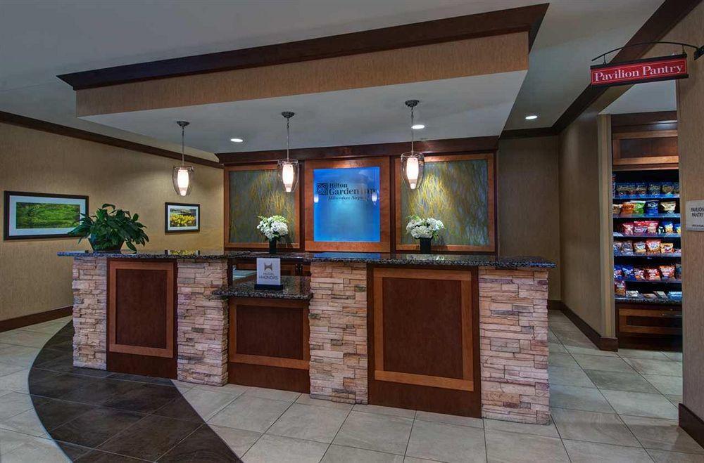 Hilton Garden Inn Milwaukee Airport Интериор снимка