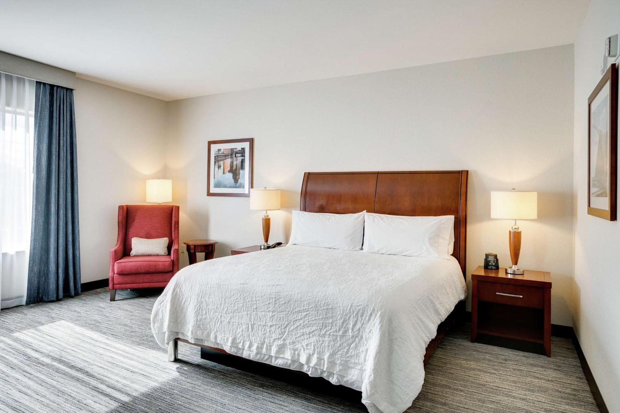 Hilton Garden Inn Milwaukee Airport Екстериор снимка