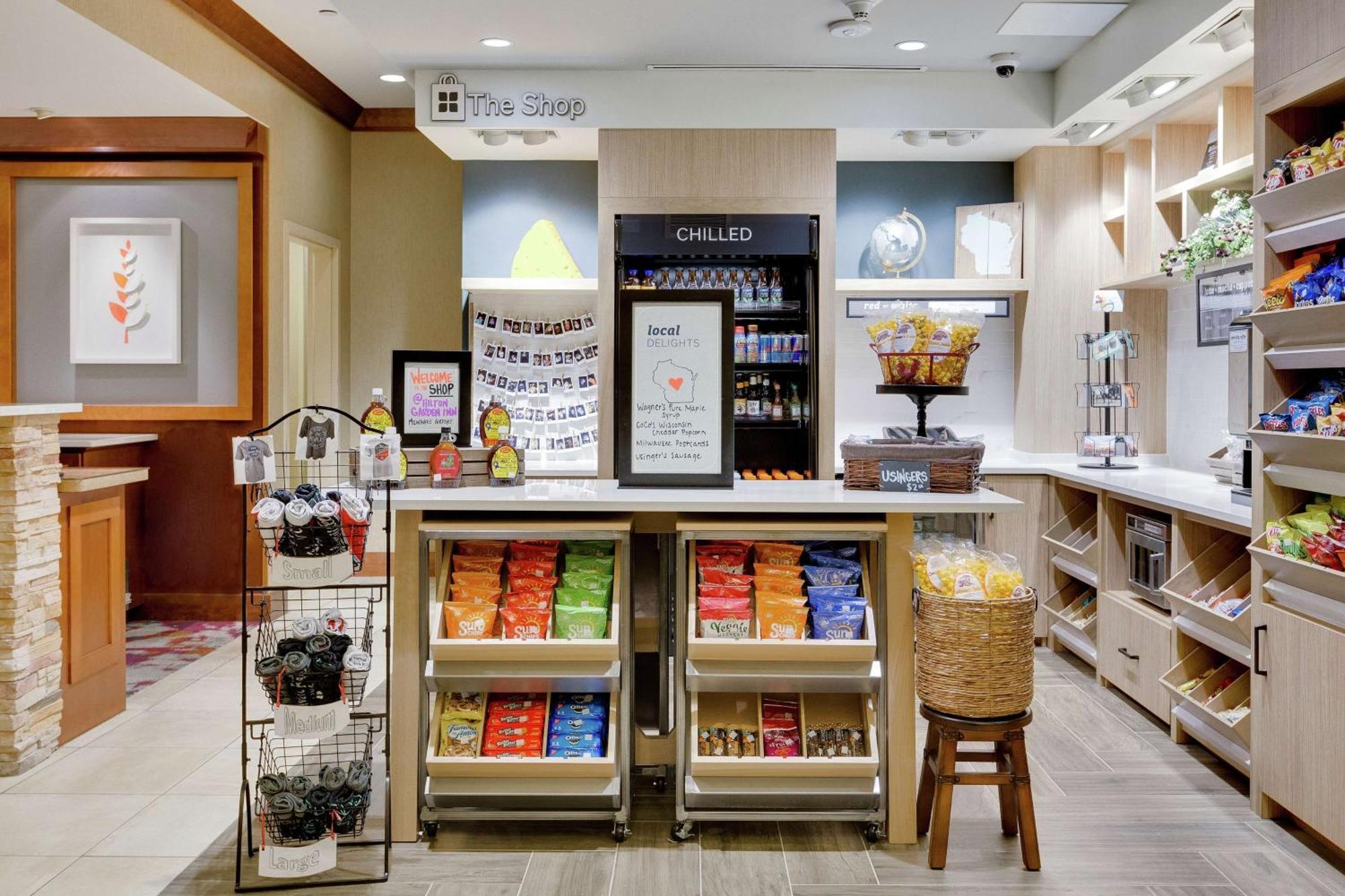 Hilton Garden Inn Milwaukee Airport Екстериор снимка