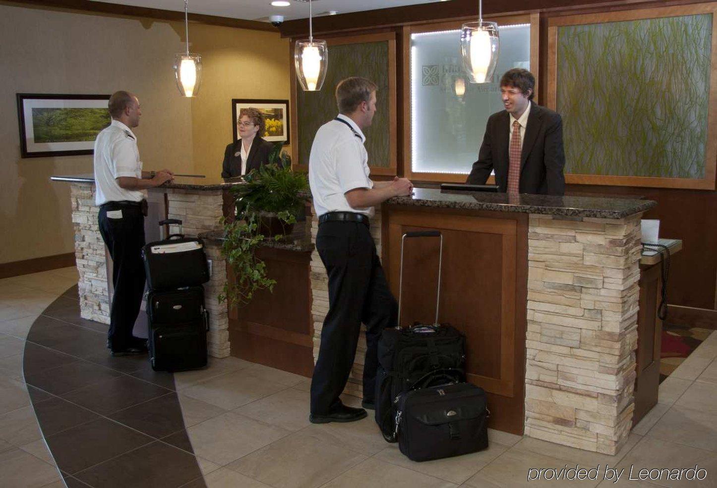 Hilton Garden Inn Milwaukee Airport Интериор снимка